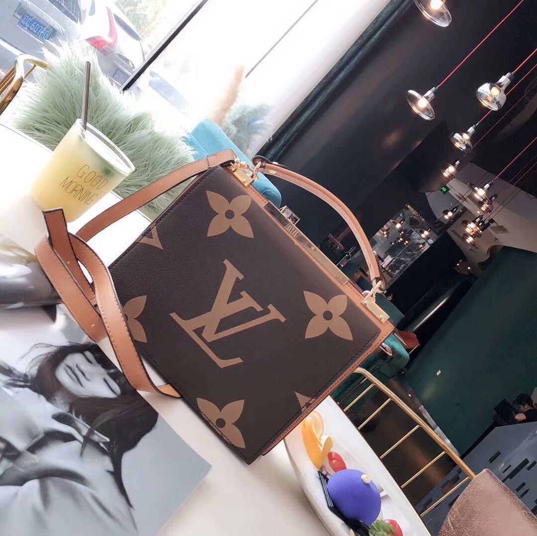 ..LV $66 gallery