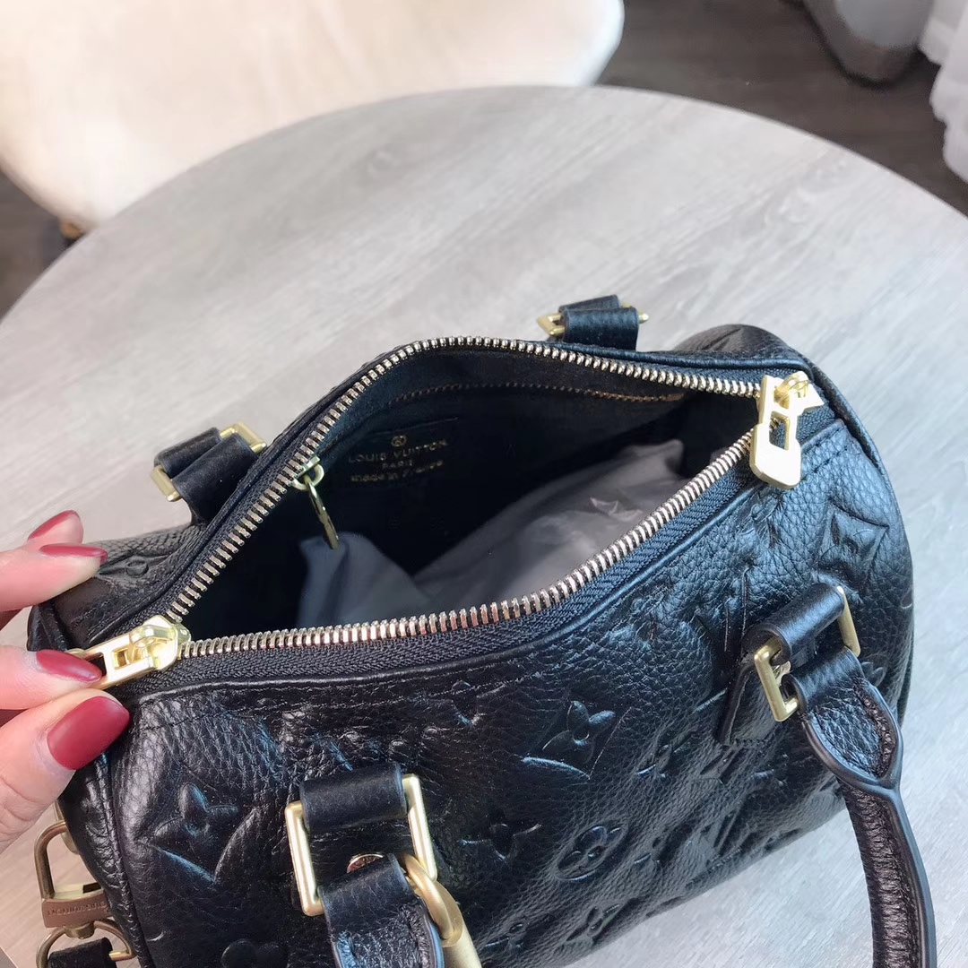 ..LV $70 gallery