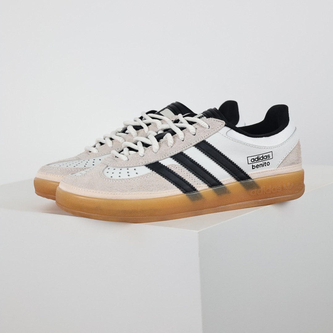 adidas 52.79$ CODE 351-7258-R gallery