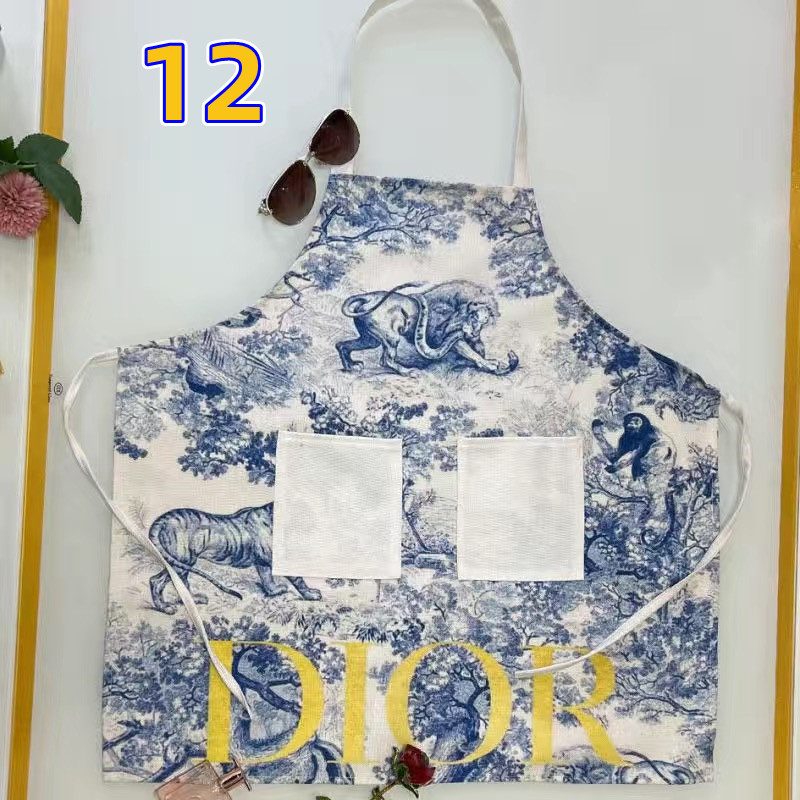 apron 19.99$ code 230-5887-R gallery