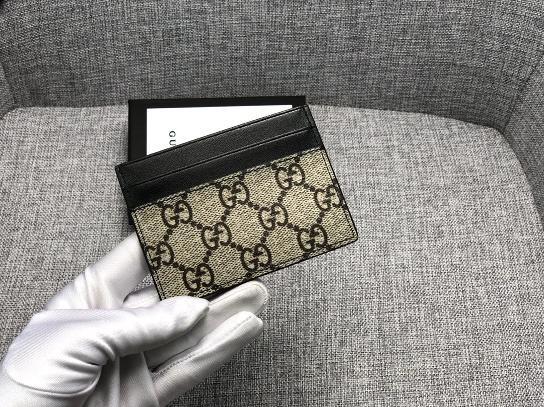 gucci 22.22$  code 493-6595-R gallery