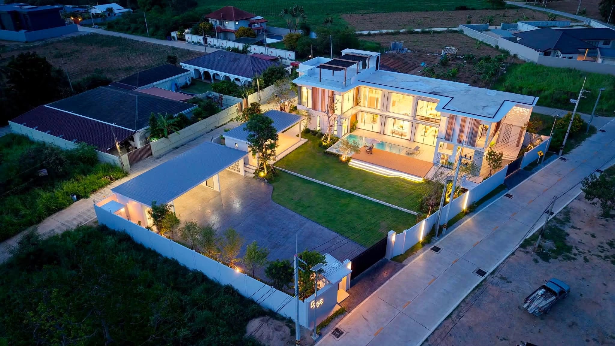 ขายบ้าย พรี่เมี่ยมเฮ้าส์ ใกล้อ่างมาบประชัน 68.9 ล้าน - รูปที่ 3