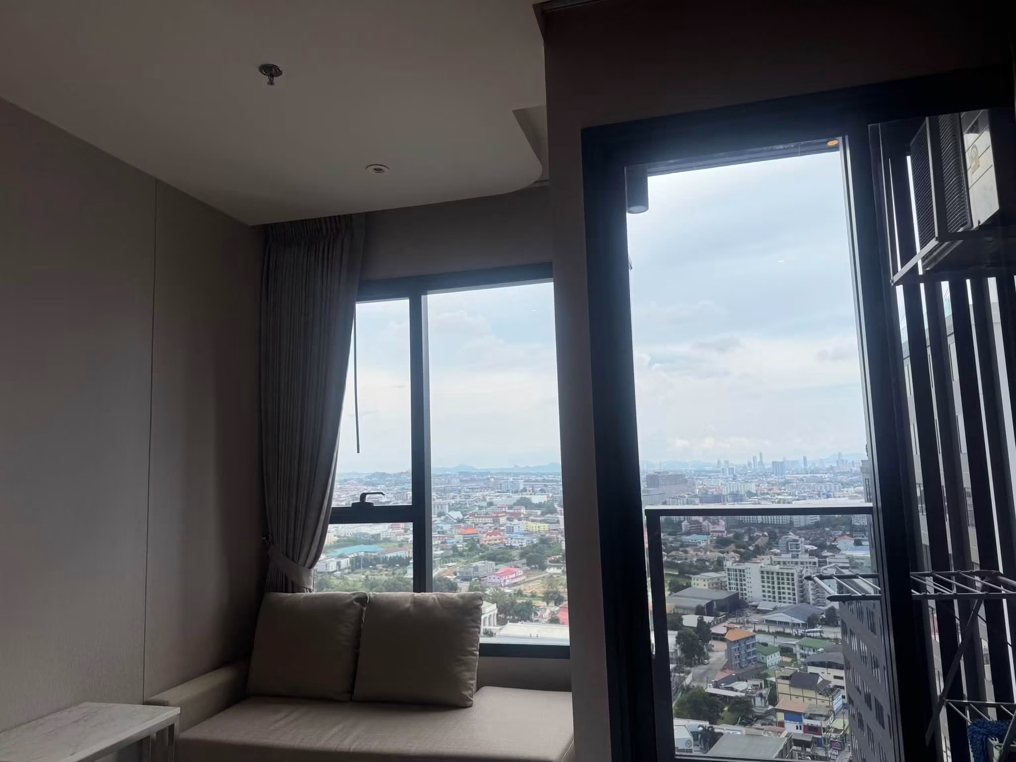 Once Pattata Condo ให้เช่า 20,000/เดือน - รูปที่ 2