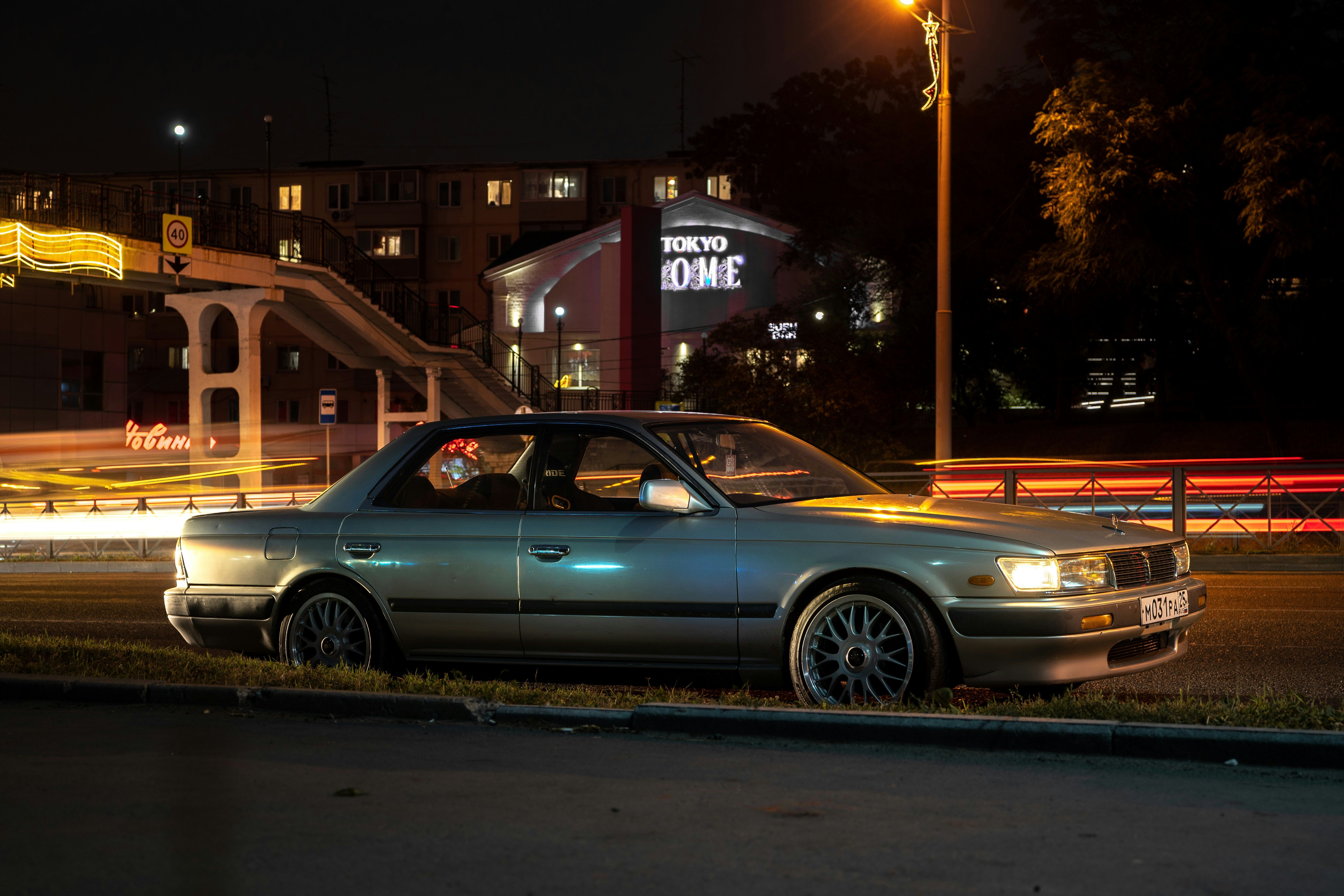 Nissan Laurel