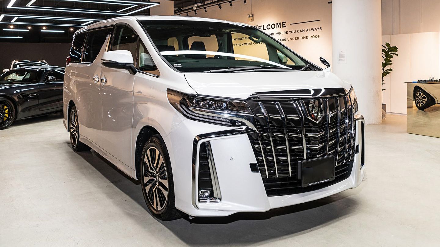 Toyota-alphard-front