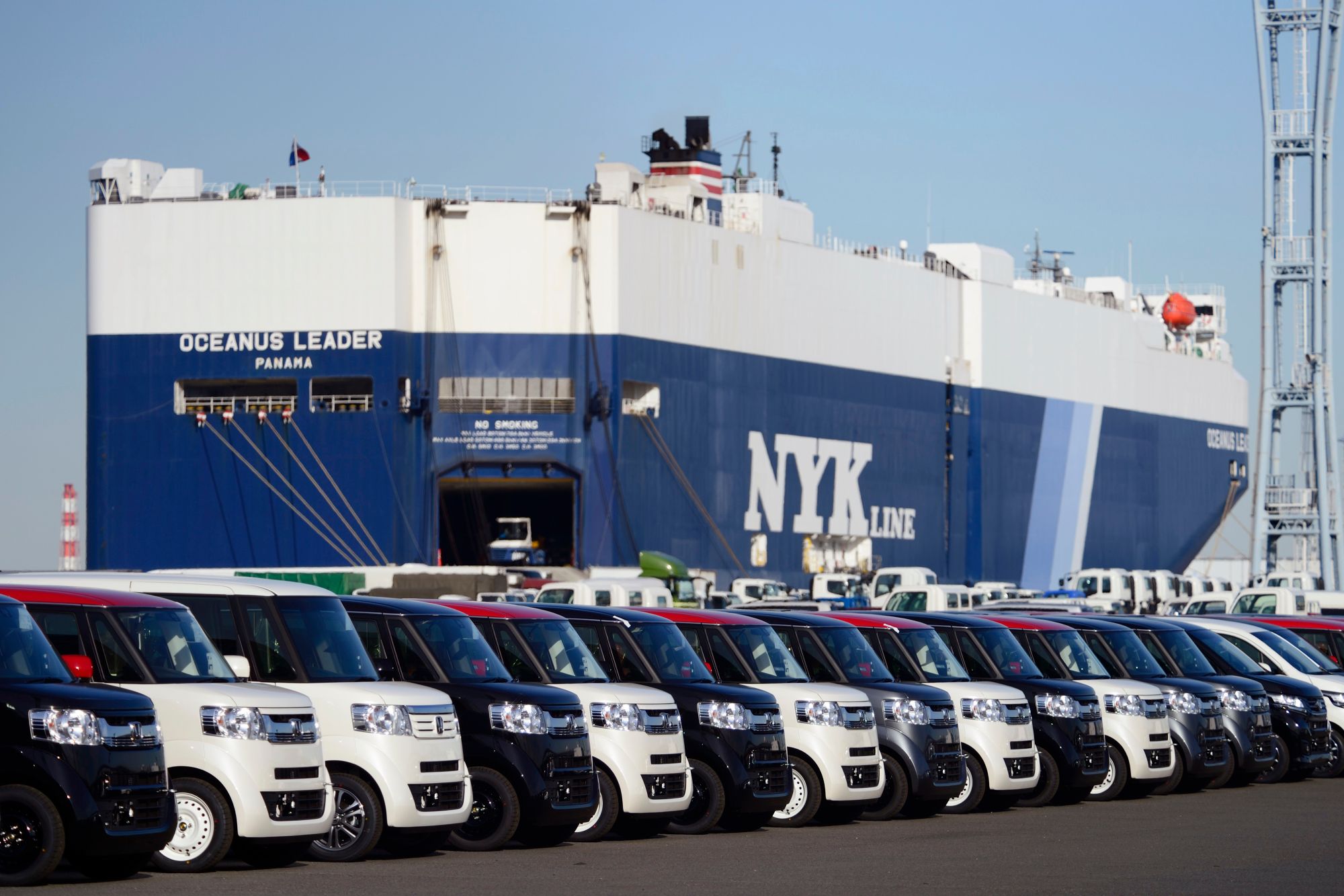 Kawasaki Port Japanese used cars to be shipped