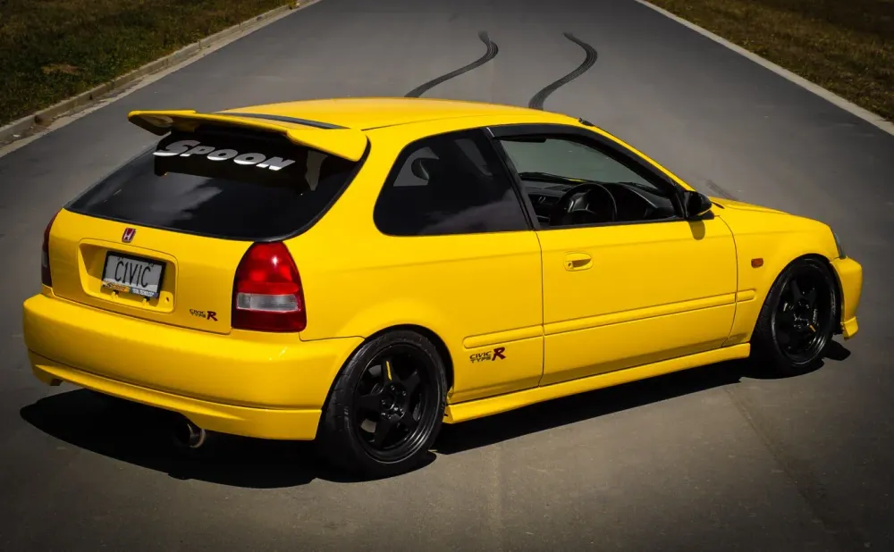 Top 10 Vehicles to Import from Japan to the UK in 2025