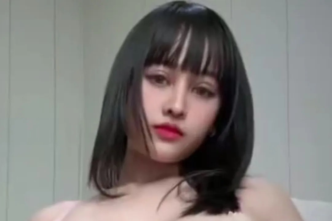 น้องมามุก Mamookwd OnlyFans สวยและเสียวมาก